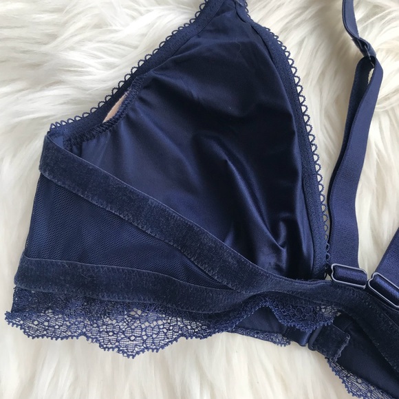 VS | navy blue lace bra bralette padded new - Picture 5 of 6